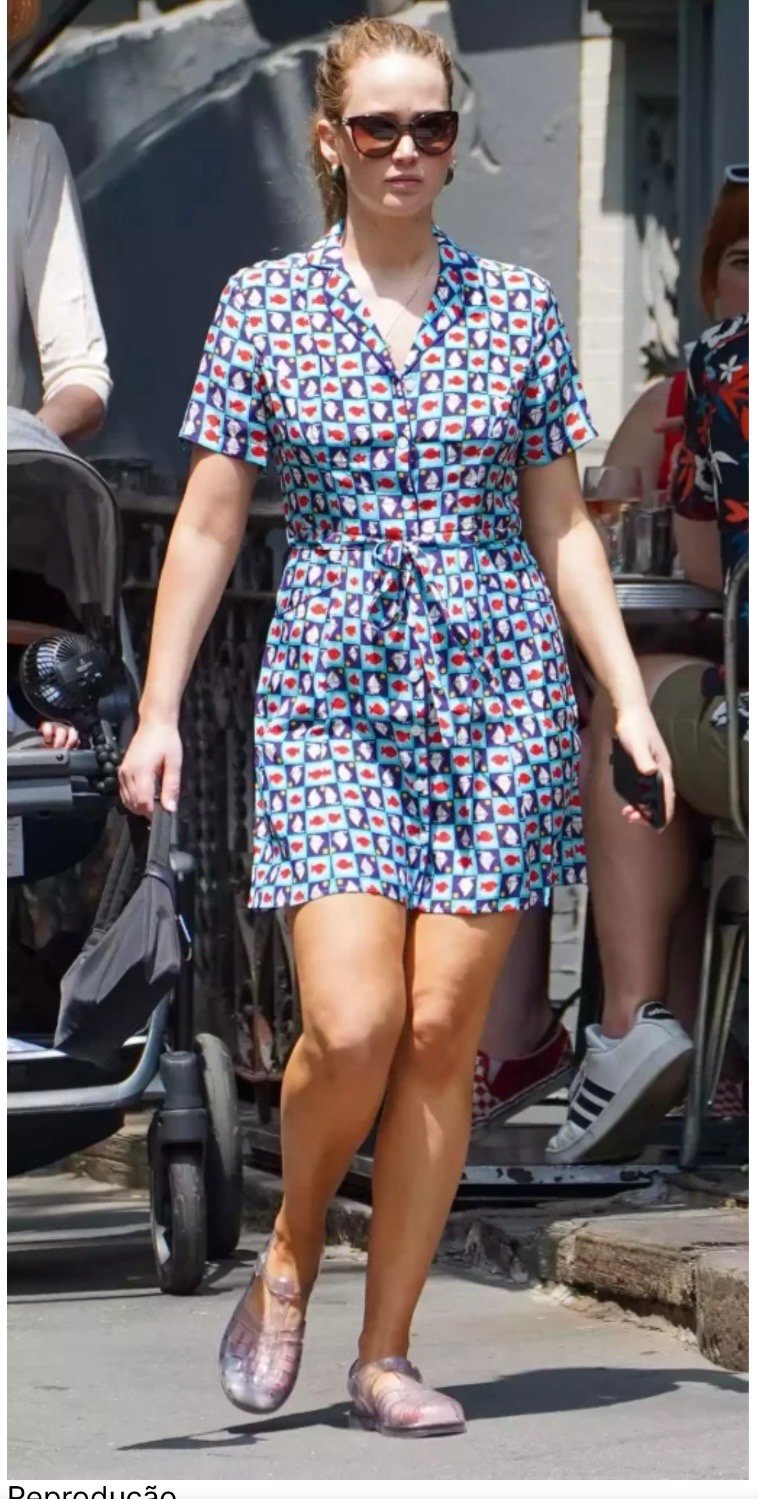 Jennifer Lawrence usando Melissa