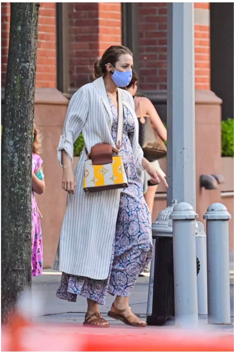 Blake Lively usando Melissa
